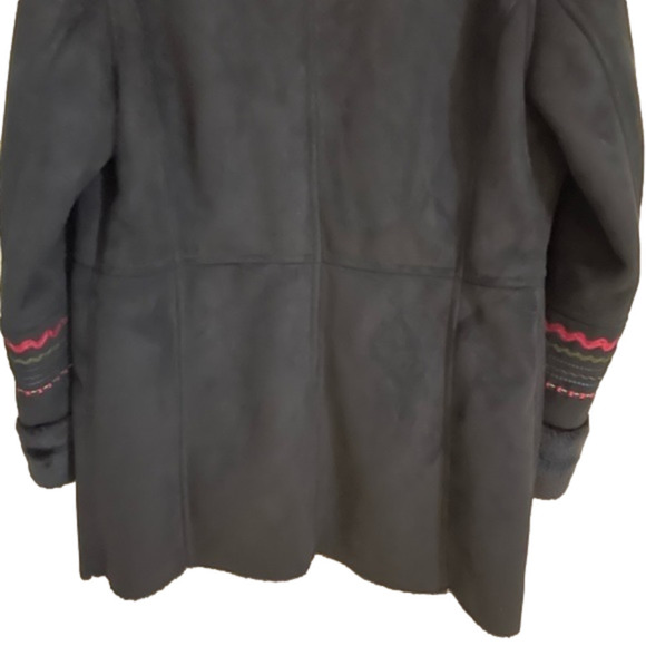 🎀 UTEX Faux Suede & Faux Fur Embroidered Sleeves Fur Cuffs Hidden Button C… - Picture 7 of 11